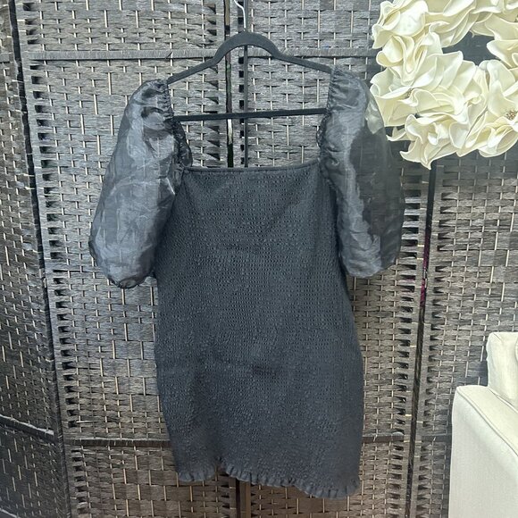 Forever 21 Black Smocked Puff Sleeves Knee Length Dress Size 2X NWT - Picture 6 of 6